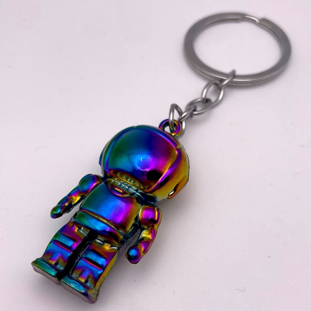 OIL SLICK ASTRONAUT | Bag Charm | Keychain (Brand New!) 💜✨ - Picture 3 of 8